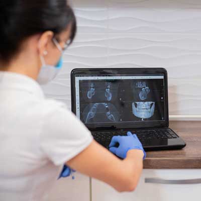 tecnología de vanguardia en Barcelona y Gavá, centro odontológico de referencia en Barcelona y Gavá, clínica dental en Barcelona y Gavá, dentista en Barcelona y Gavá.